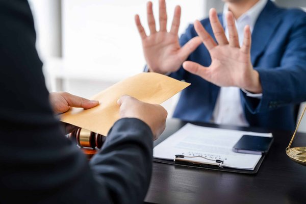 Comment lutter contre la fraude financière avec un compte professionnel ?