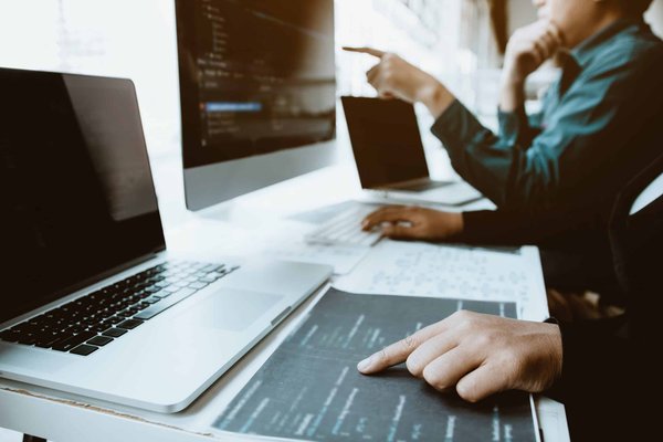 Booster la visibilité en ligne : l'importance de faire appel à une agence web à Strasbourg